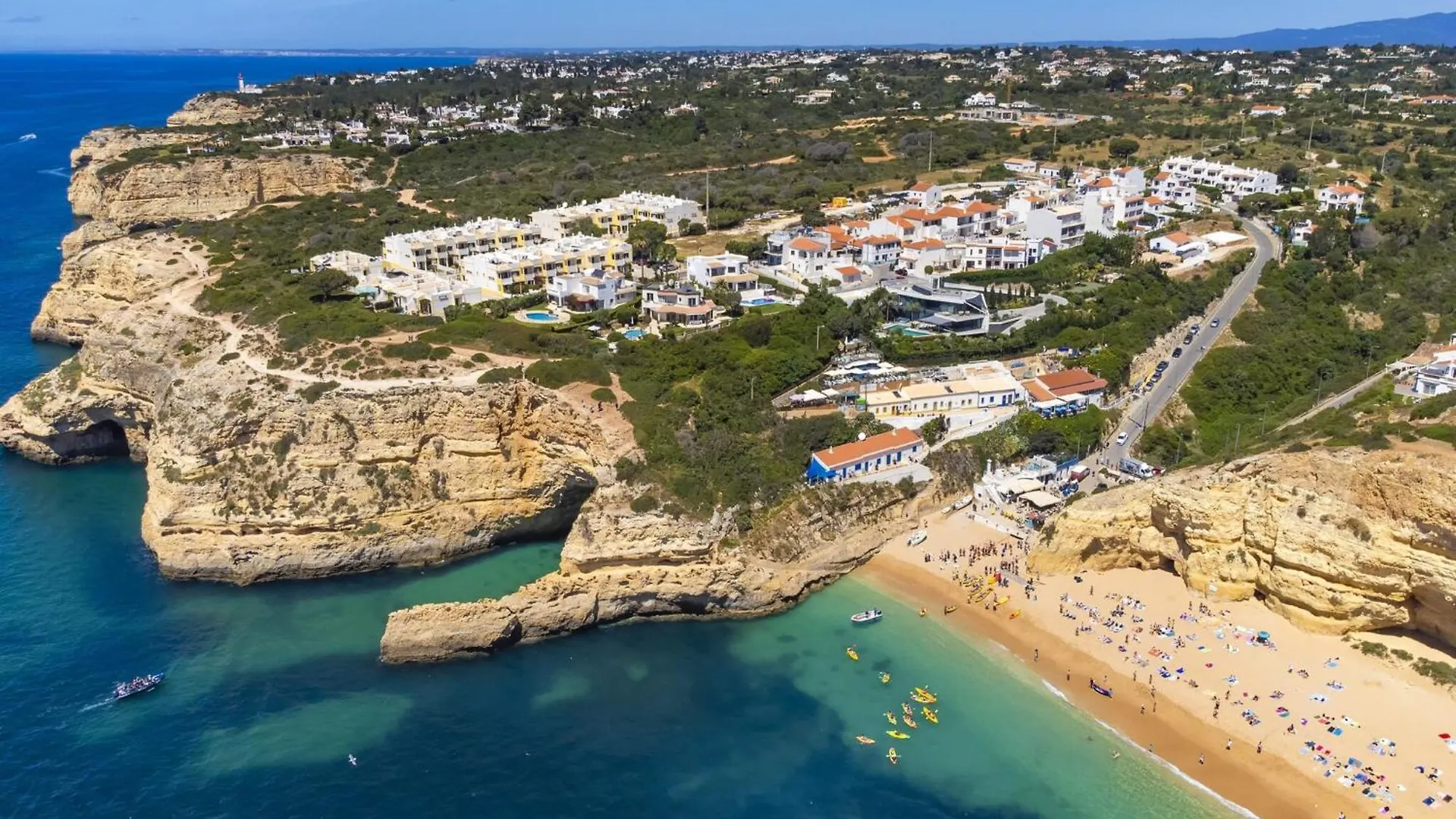Semesterbostad Beachside Family Stay In Benagil Portugal